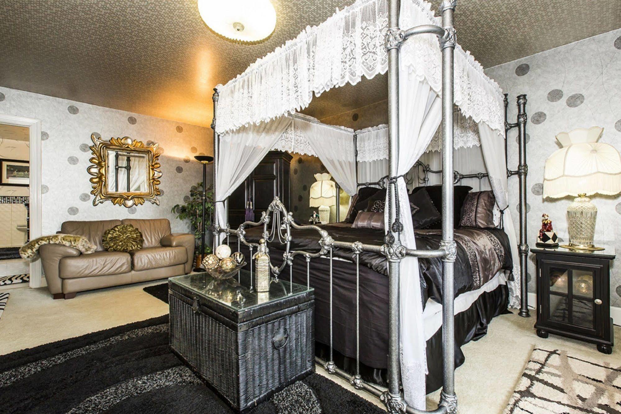 Matthews Manor Bed & Breakfast Екстер'єр фото